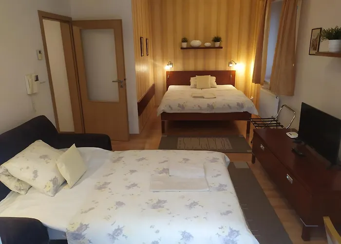 Gonda Apartments